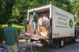 Best Property Management Cleanouts  in Mount Vernon, AL
